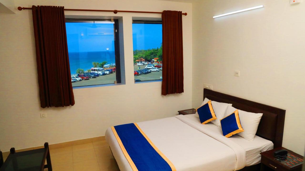 Ss Beach Resort Varkala Esterno foto