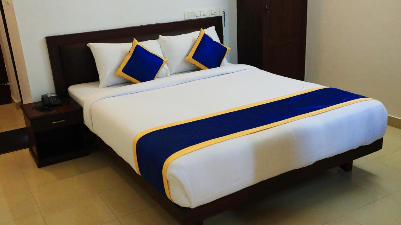 Ss Beach Resort Varkala Esterno foto