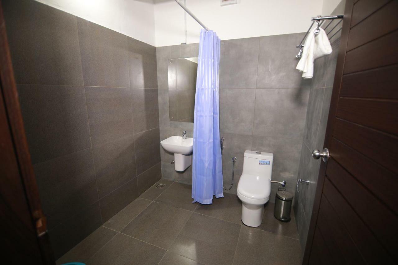 Ss Beach Resort Varkala Esterno foto
