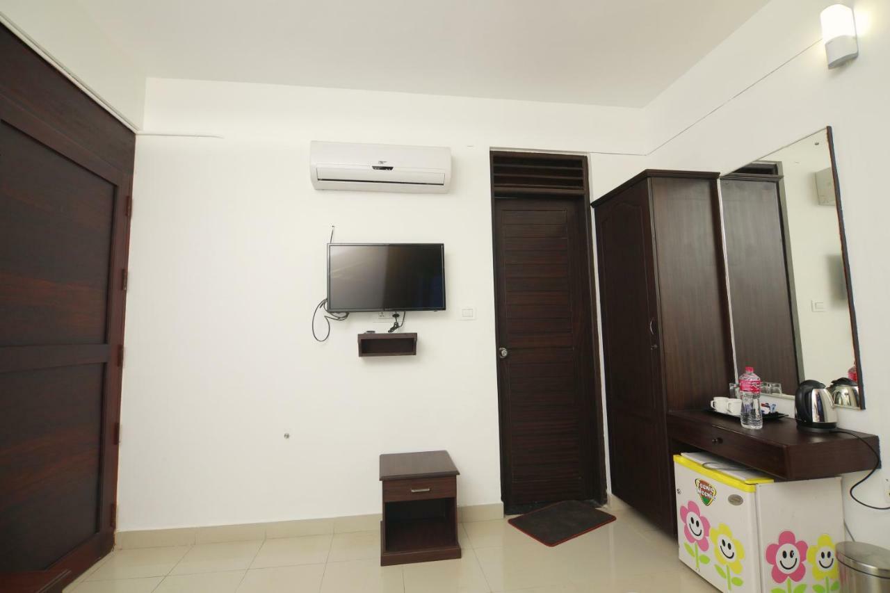 Ss Beach Resort Varkala Esterno foto