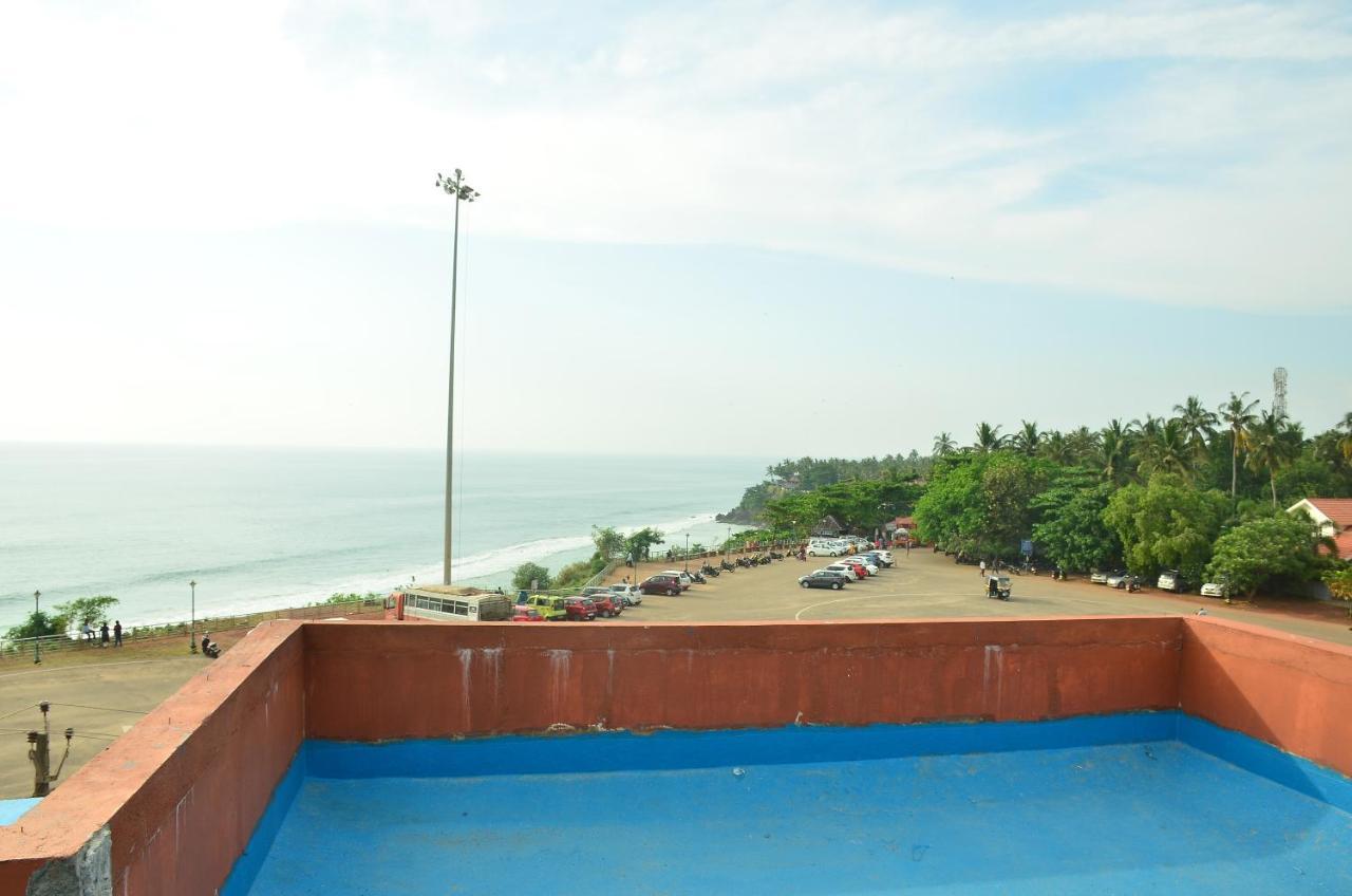 Ss Beach Resort Varkala Esterno foto